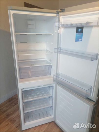 Холодильник beko