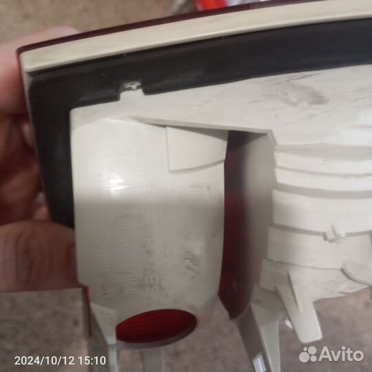 Задние фонари Шкода superb 2