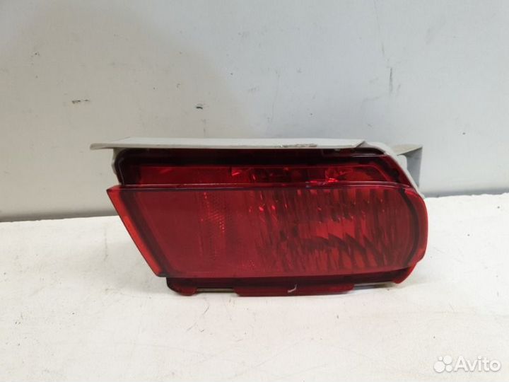 Фонарь противотуманный задний правый Toyota Land