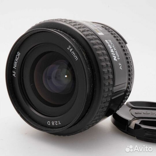 Nikon AF Nikkor 24mm f/2.8D