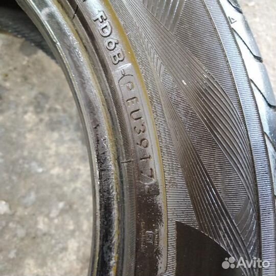 Yokohama Advan Sport V105 235/55 R17