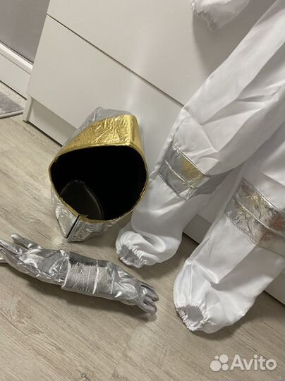 Костюм космонавта новый