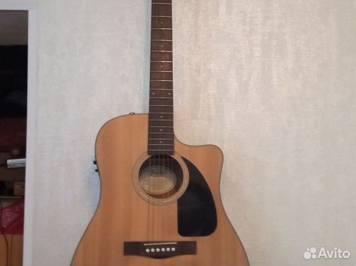 Гитара Fender Acoustic CD100CE с комбиком