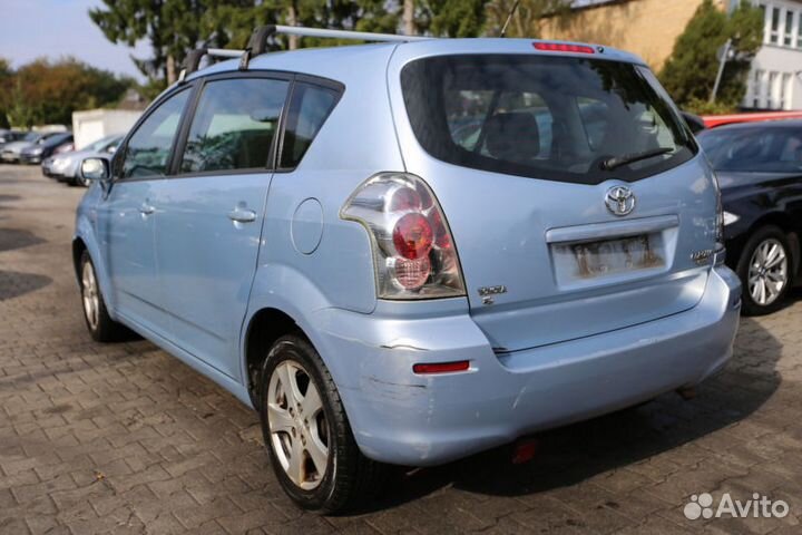 Toyota Corolla Verso 2004-2009 на запчасти