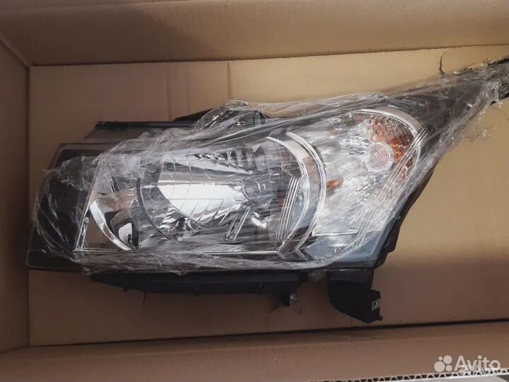 Фара на Сhevrolet Сruze 2009-13 (комплект)