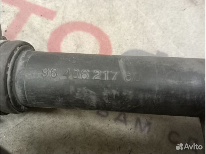 Патрубок системы охлаждения peugeot 207