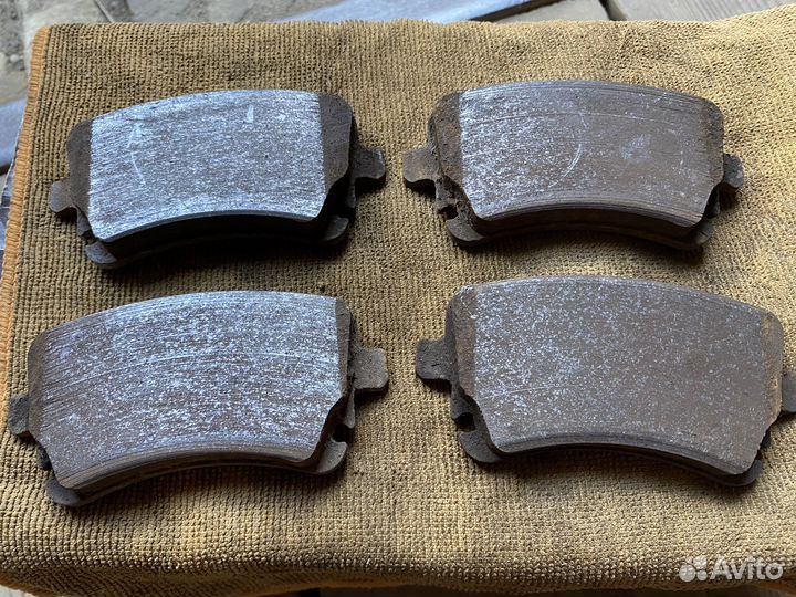 Колодки задние VAG Transporter, Audi A4, A6