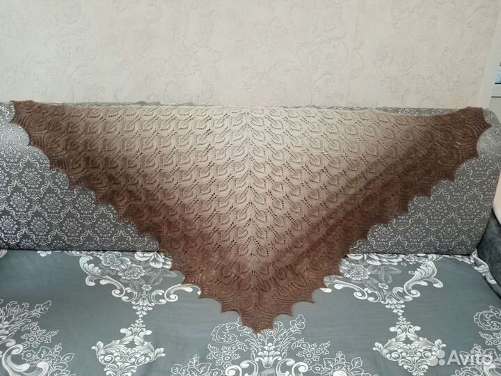 Косынка (шаль, бактус)