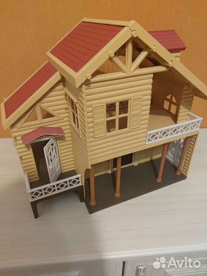 Игрушечный домик