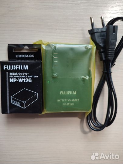 АКБ Fujifilm NP-W126 + зу Fujifilm BC-W126 Новые