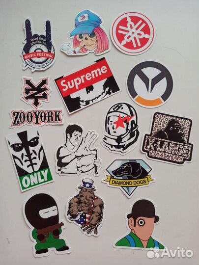 Наклейки