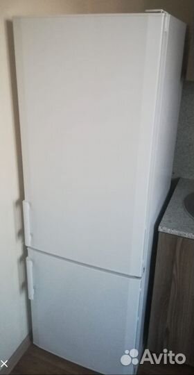 Холодильник Liebherr 160х55х60