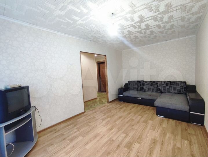 2-к. квартира, 45 м², 3/5 эт.