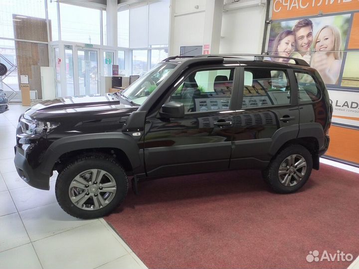 ВАЗ Niva Travel 1.7 МТ, 2023