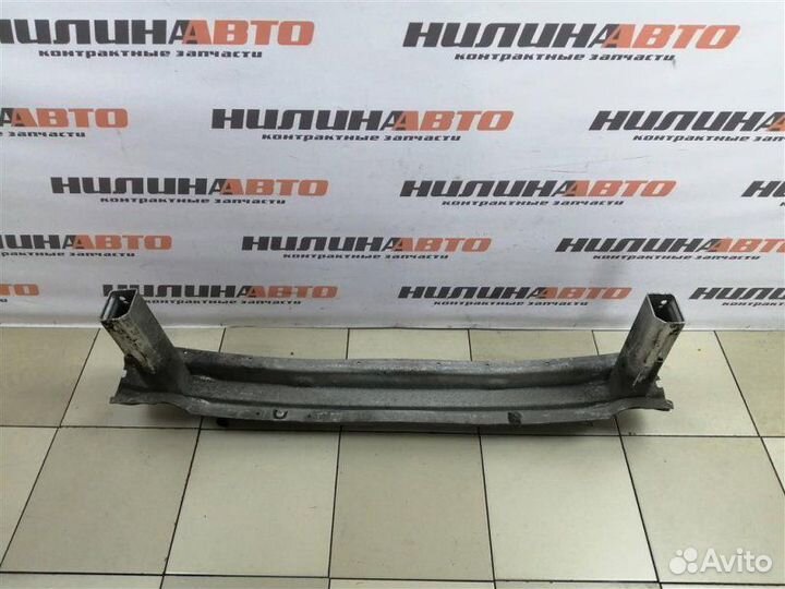 Усилитель заднего бампера Audi A4 B7 2.0 TDI 2006