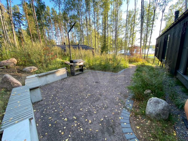 Дом 77 м² на участке 2 га