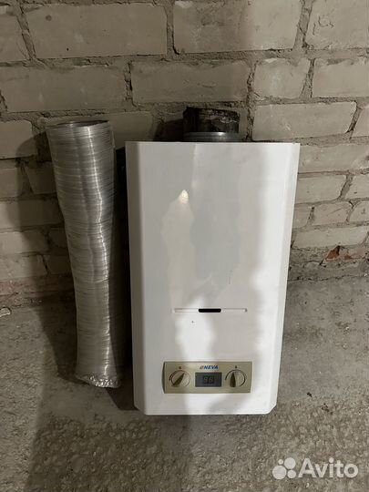 Газовая колонка neva б/у