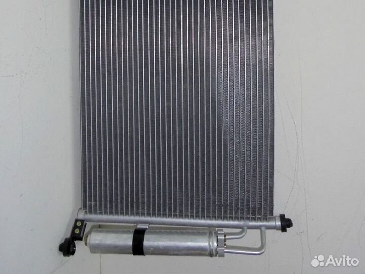Радиатор кондиционера Ниссан Тиида 2004-2014