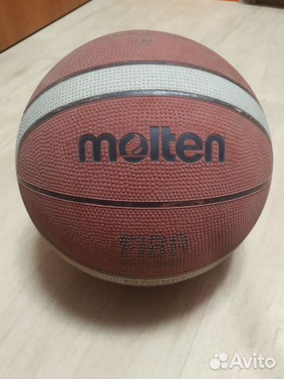 Баскетбольный мяч