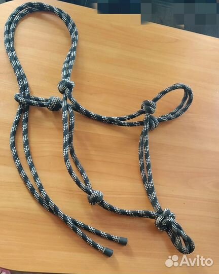 Нейлоновая упряжь и амуниция