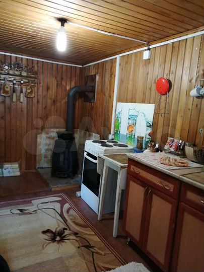 Дача 30 м² на участке 10 сот.