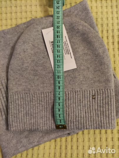 Комплект шапка и снуд