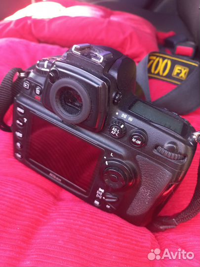 Nikon d700 body требует ремонта