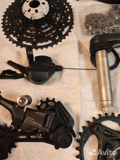 Shimano Cues групсет