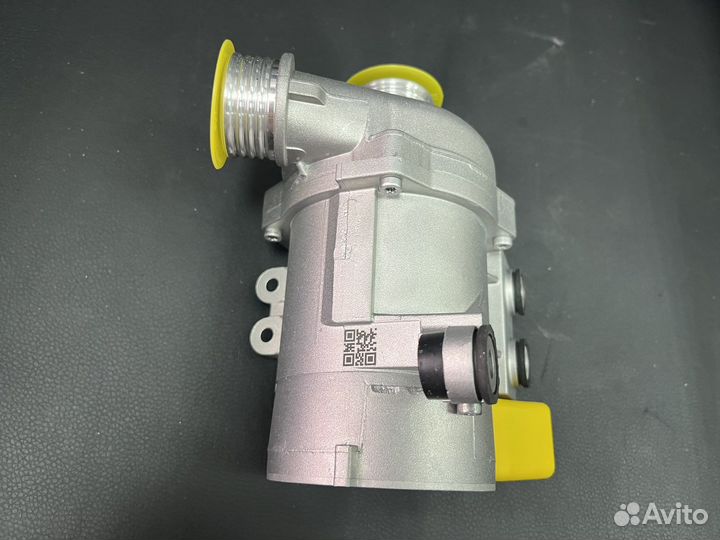 Водяной насос / Помпа охлаждения 11517586925 BMW