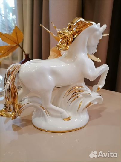 Статуэтка,Конь-огонь