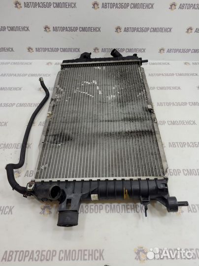 Радиатор основной Opel Astra H