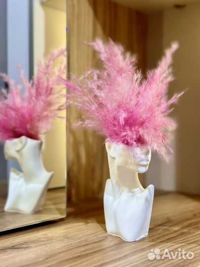 Ваза ручной работы из гипса