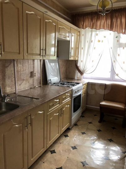 2-к. квартира, 52 м², 2/2 эт.