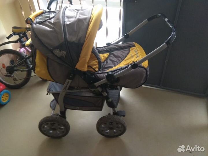 Детская коляска
