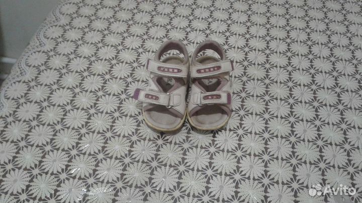 Детская обувь