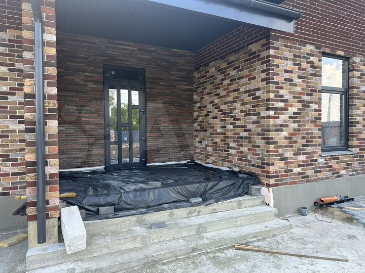 Коттедж 155 м² на участке 15 сот.