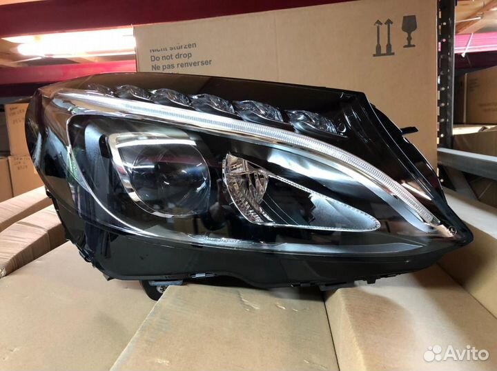 Фара правая Mercedes W205 Мерседес С 205