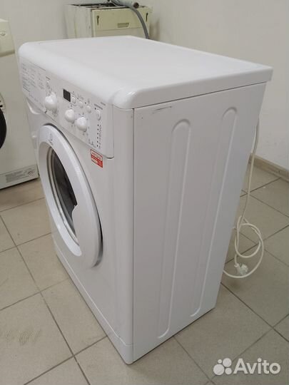 Стиральная машинка indesit б/у