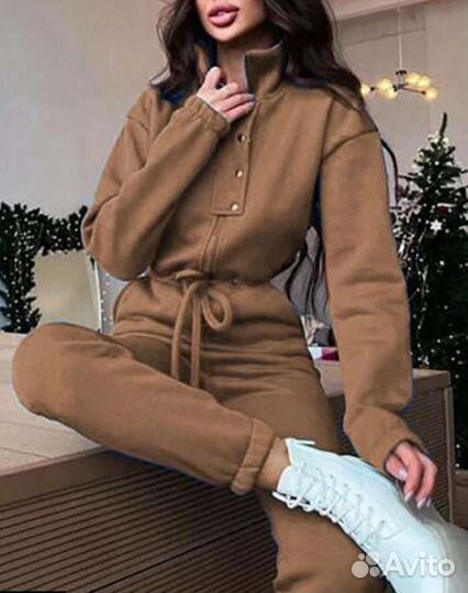 Комбинезон женский