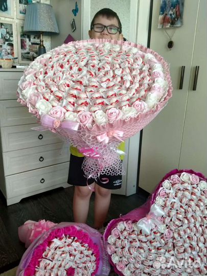 Сладкий букет из конфет Рафаэлло