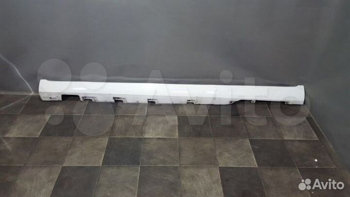 Накладка на порог наружная Audi A8 D4