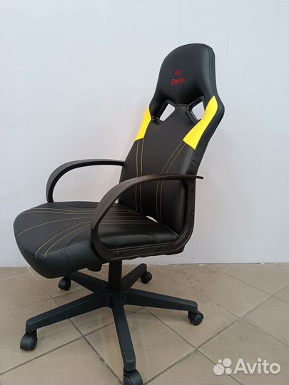 Компьютерное кресло игровое новое