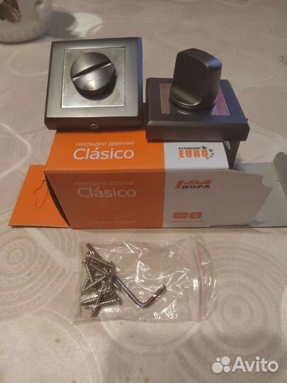 Накладка под фиксатор для мк дверей