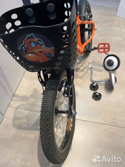 Детский велосипед Btwin + самокат Axelo