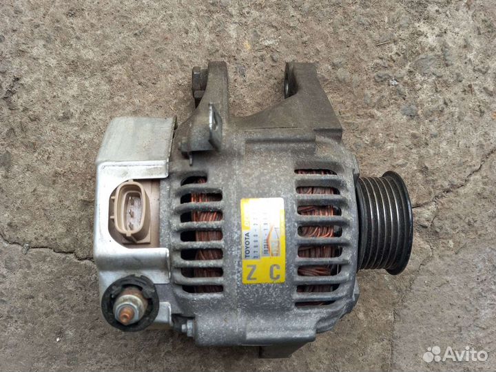 Генератор toyota corolla e12