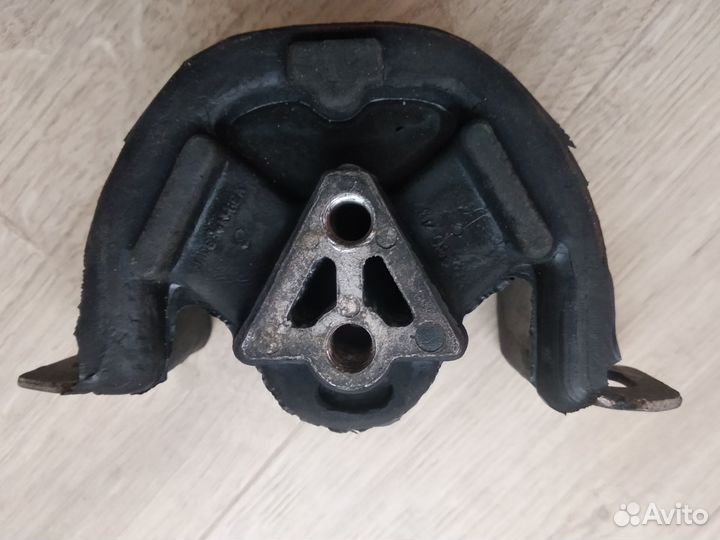 Подушка двигателя Ланос