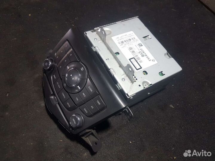 Магнитола Chevrolet Cruze J300