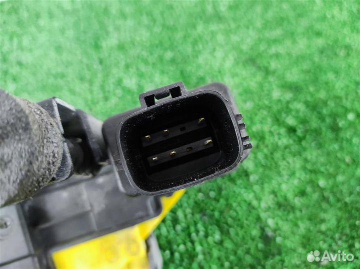 Замок двери задней правой Volvo XC90 2006