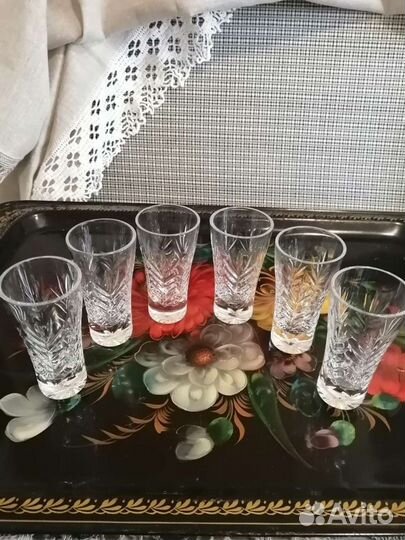 Рюмки хрустальные ссср,ваза на ножке