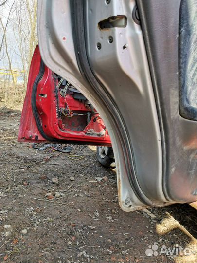 Двери Митсубиси Лансер Ск 6-7